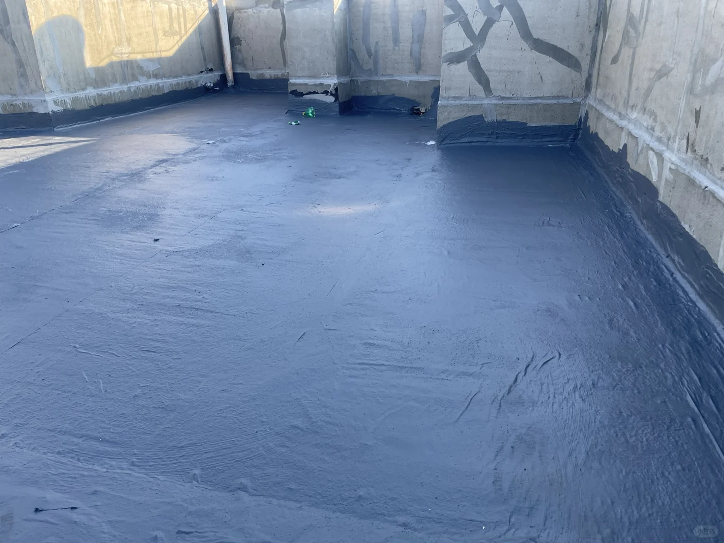 自己刷屋顶防水