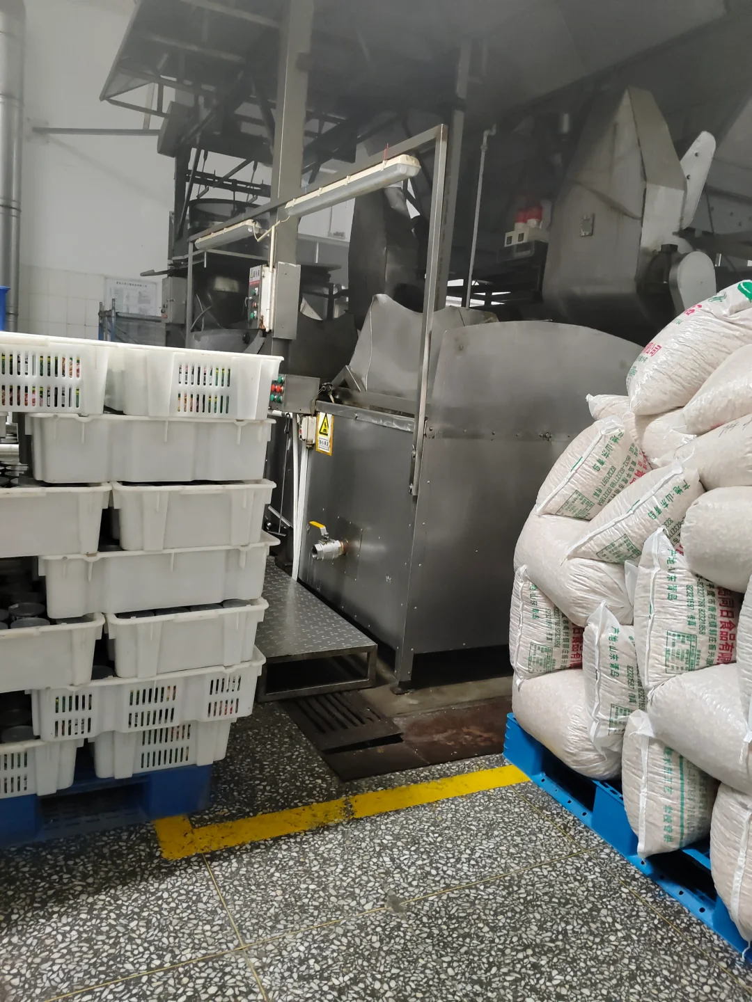 不起眼的小作坊加工厂，一年营业额3000几w