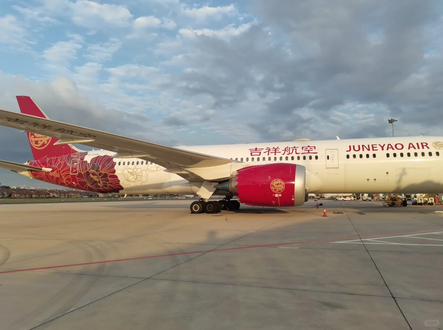 阔别两年吉祥航空789再次现身大连