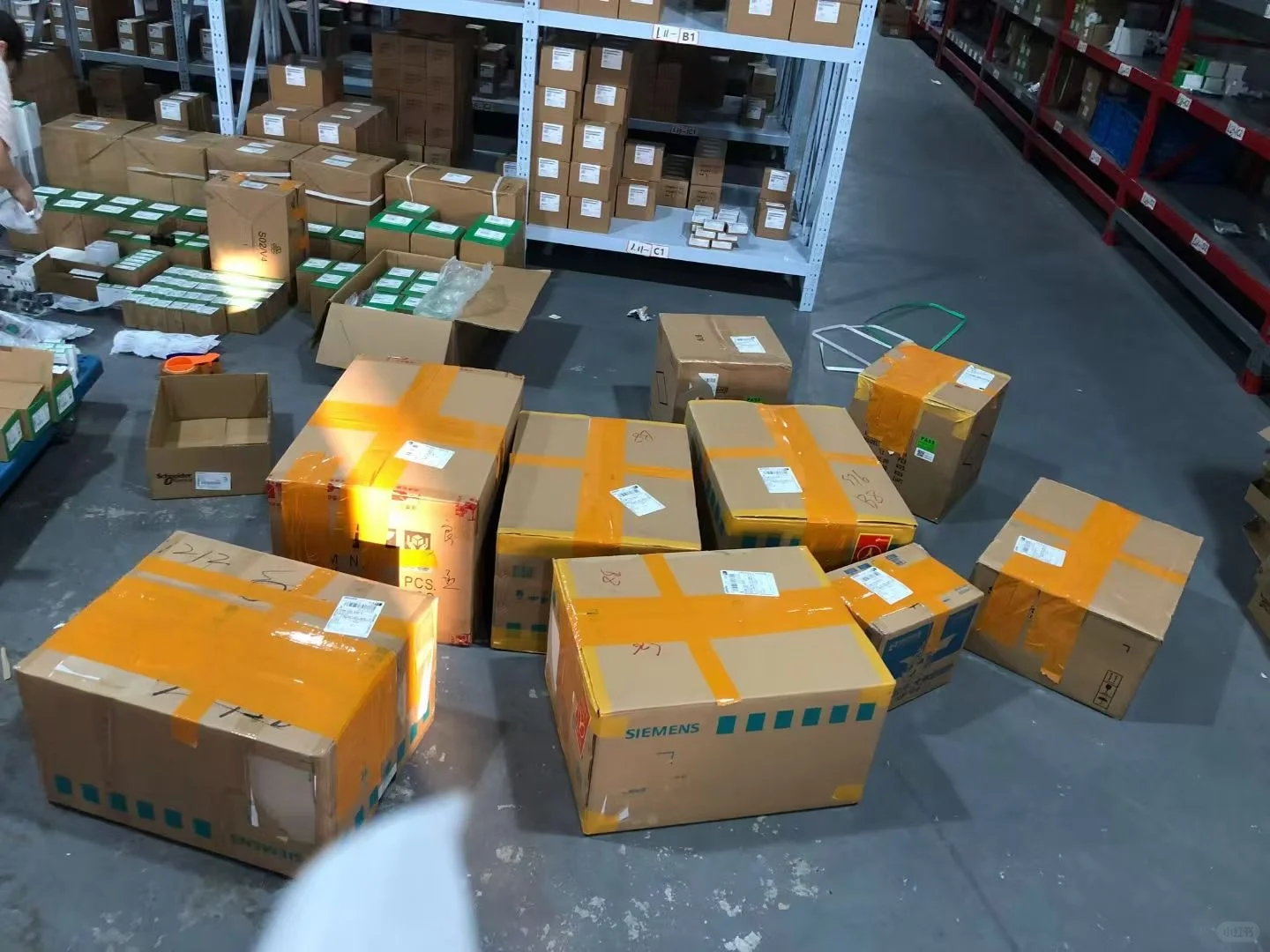 上海电气元器件一级代理商