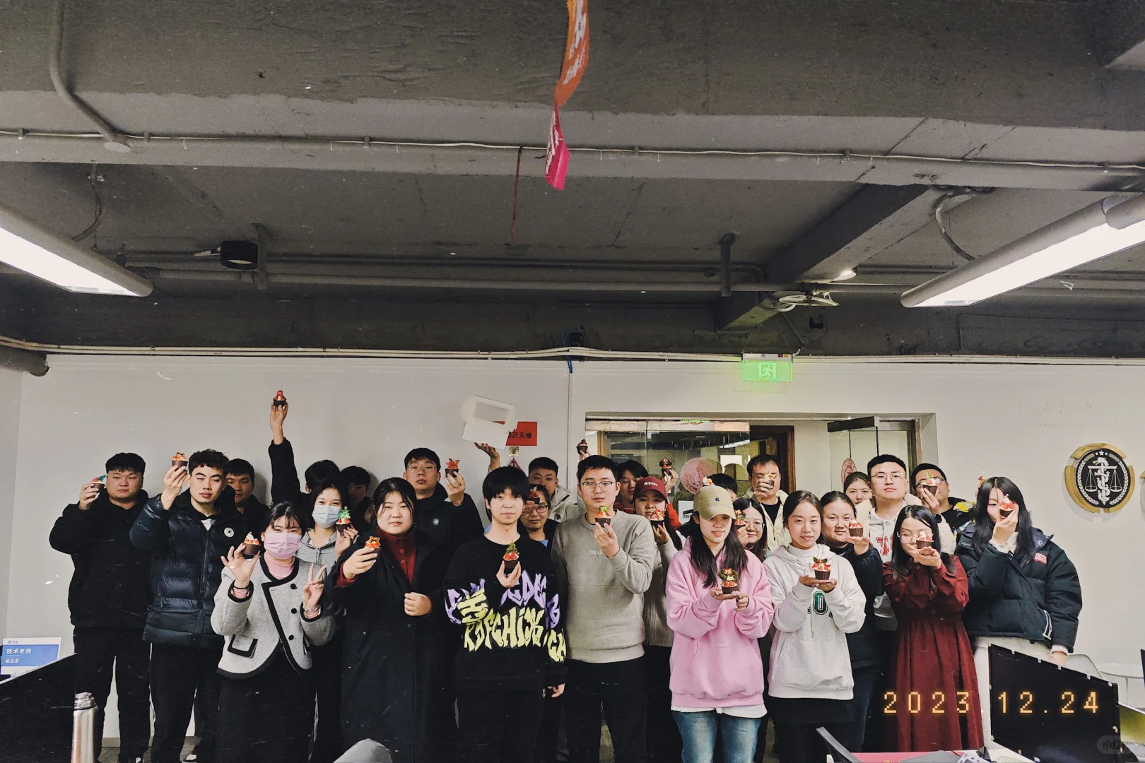 五险一金 聊天就能4到8k的工作怎么样