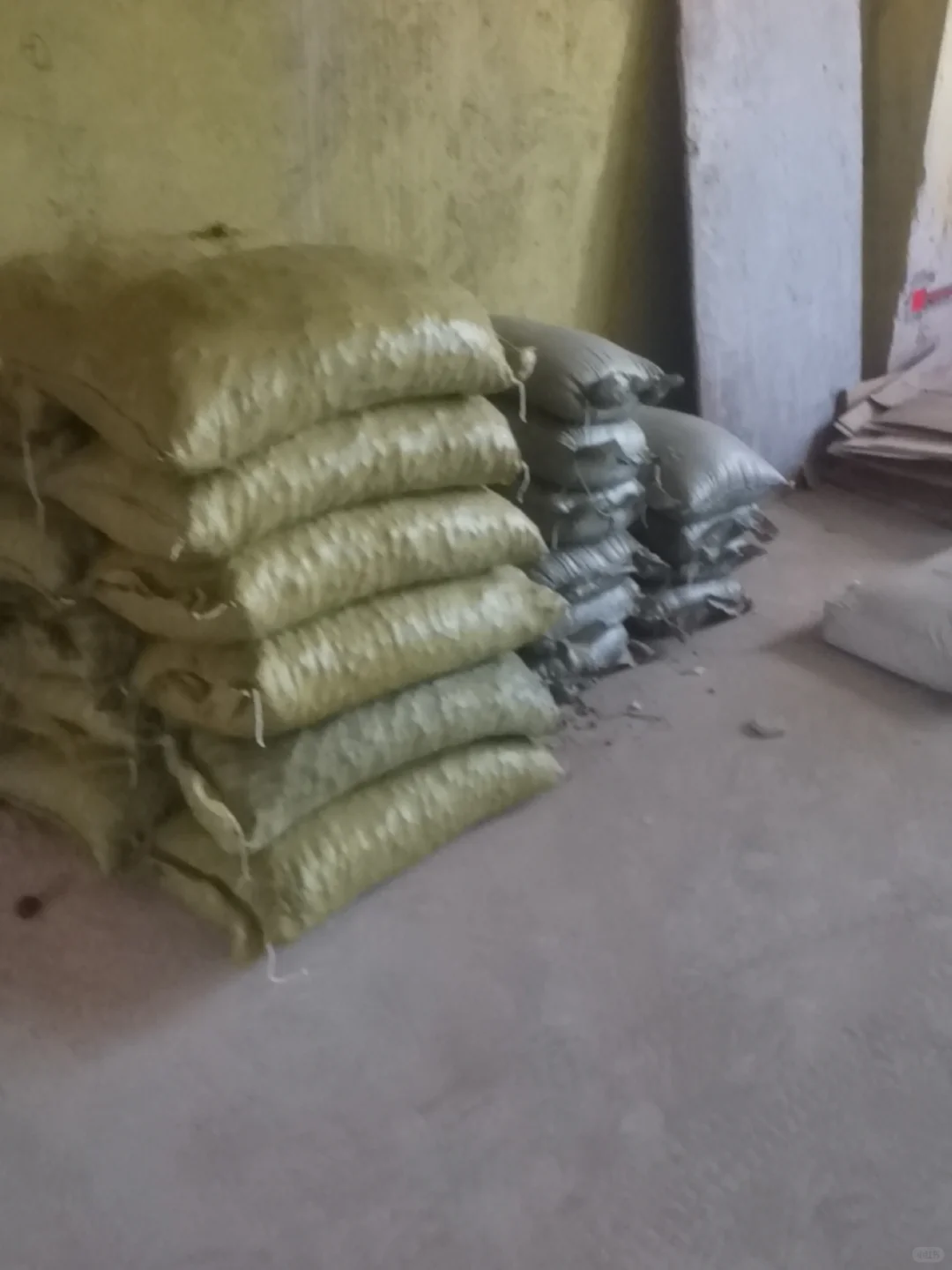 义乌黄沙水泥砖块胶泥同城配送上楼