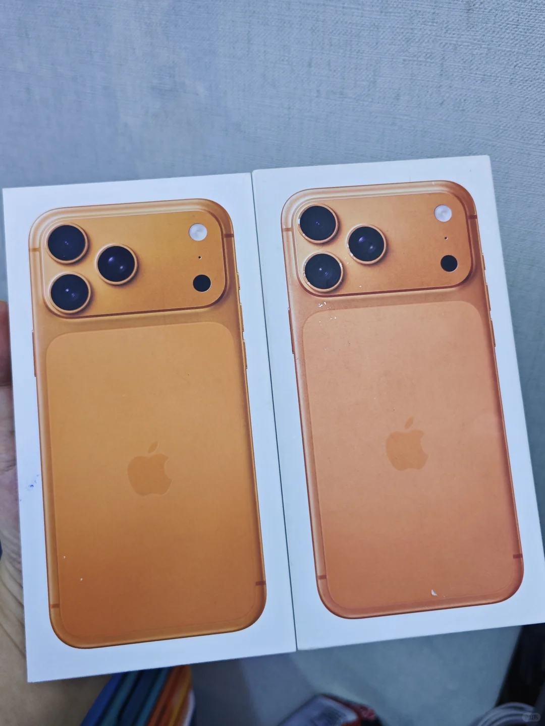 今年 iPhone 17 包装盒印刷质量很差