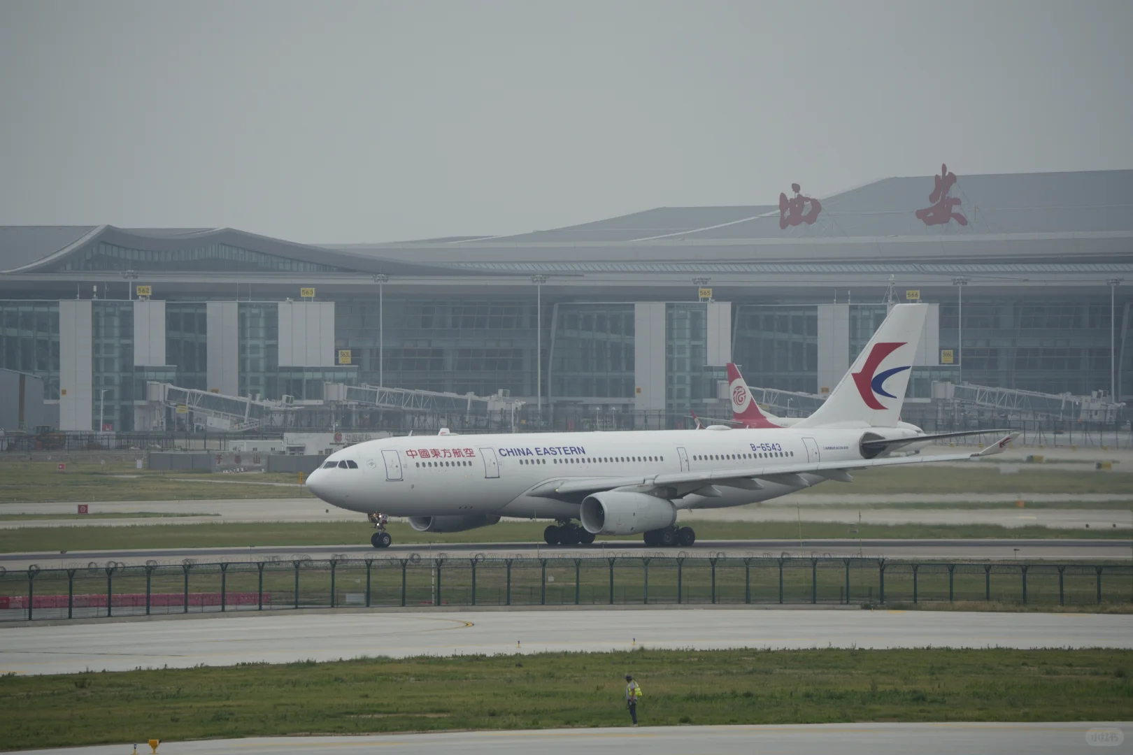 西安宽体机有多少?手指头：谢邀，还够用！