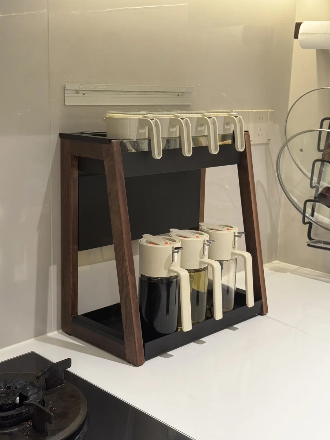 替大家试过了！中古极简厨房真的很耐看⚪️?