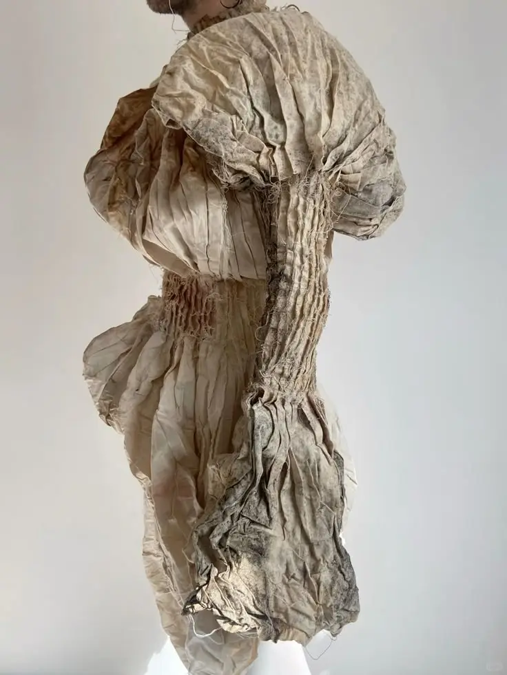 一些关于服装褶皱的想法