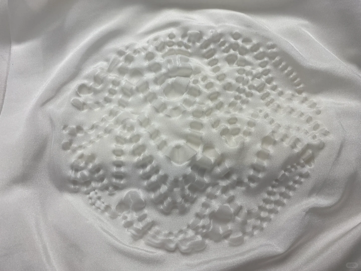 特殊工艺褶皱制作教程｜面料改造