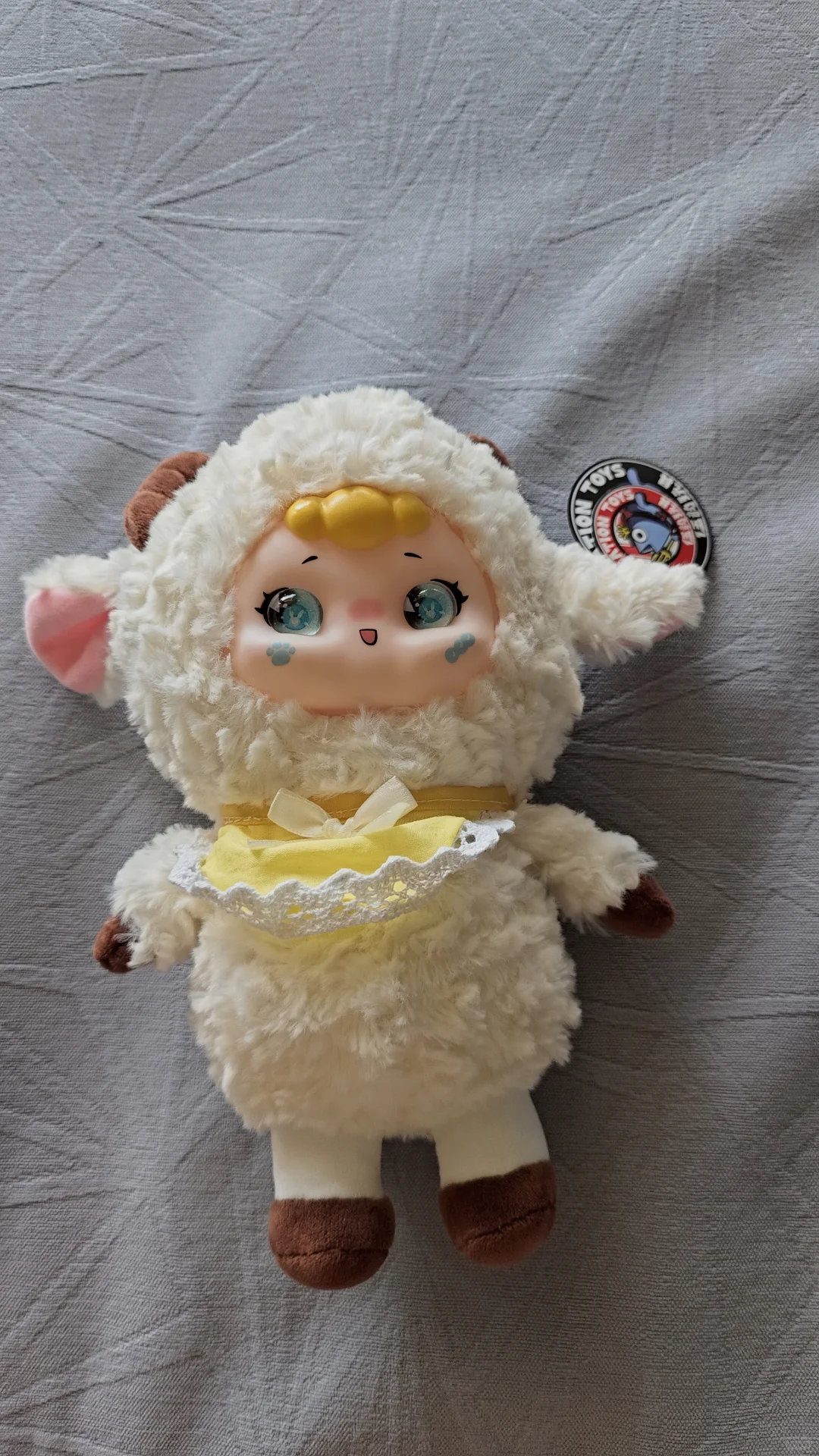 ÷÷÷毛绒玩偶，钥匙坠10元，8寸公仔15元