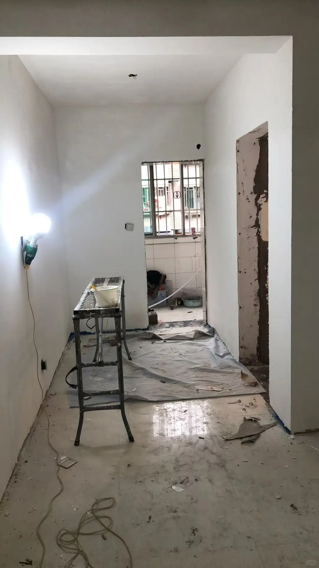 血泪教训！找刷墙工人这 8 个坑千万别踩！