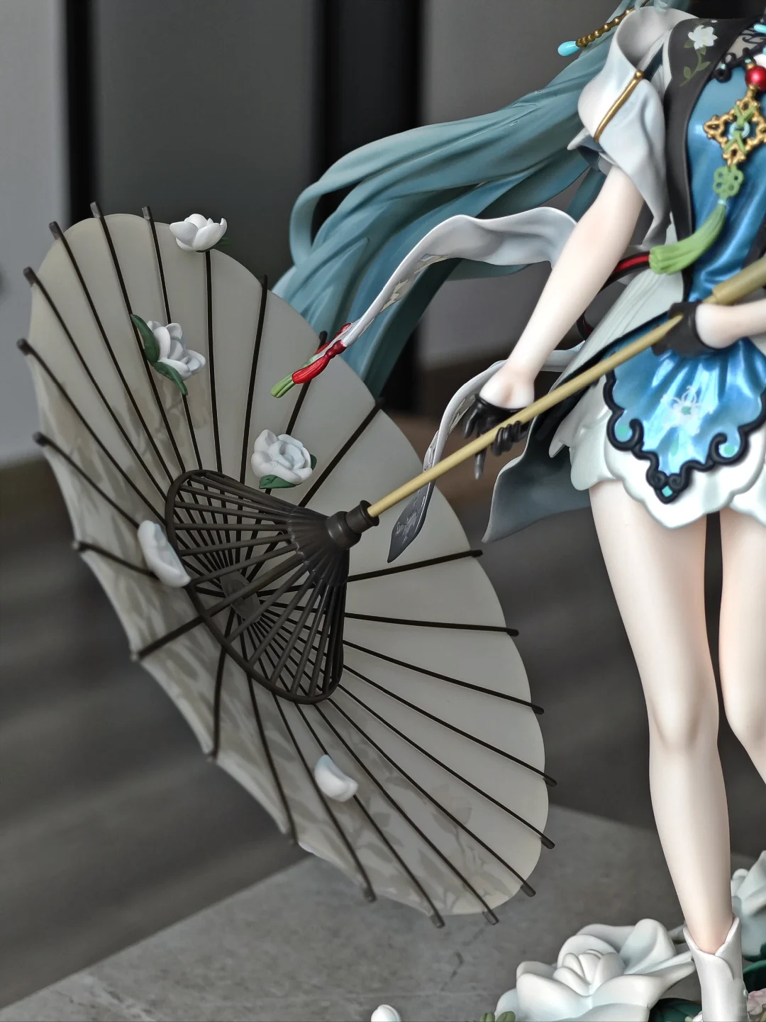 天青色等烟雨，而我在等你....