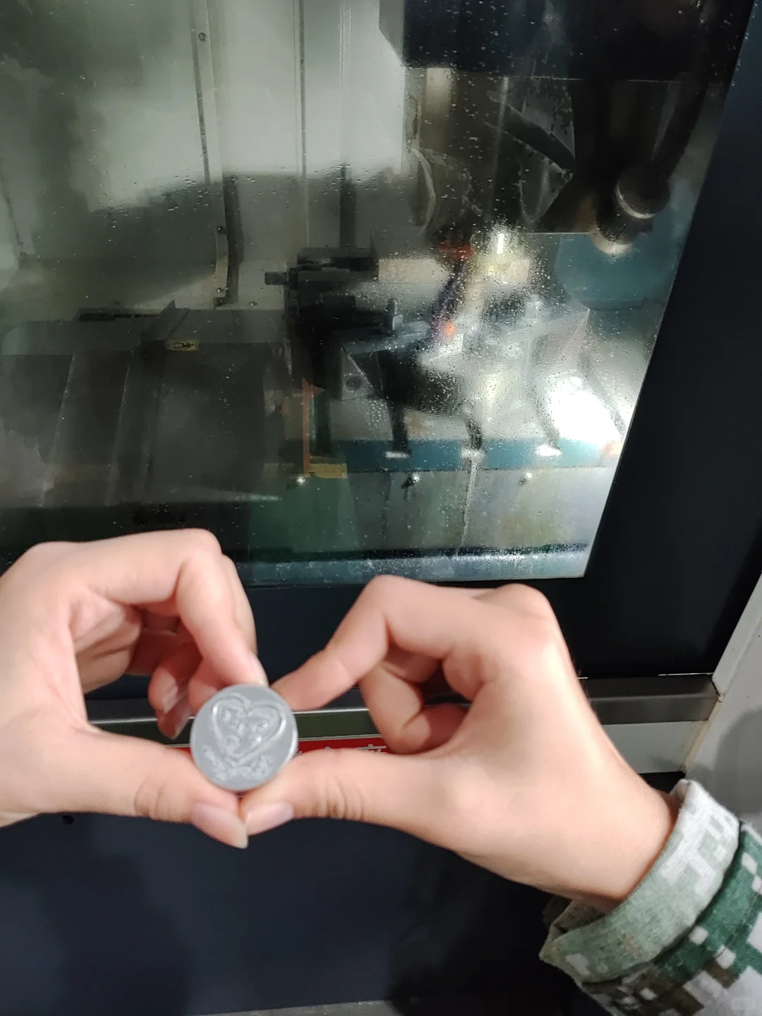 数控仿真机床做出来的产品，一生一世一双人