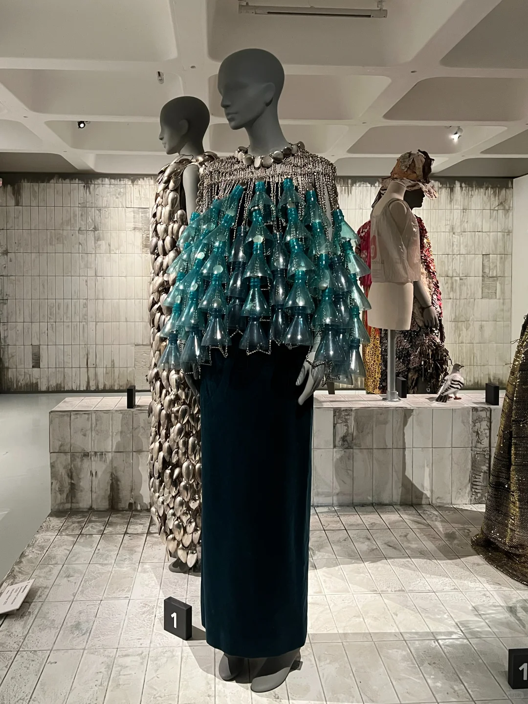 近距离看 Margiela｜Dirty Looks 展览