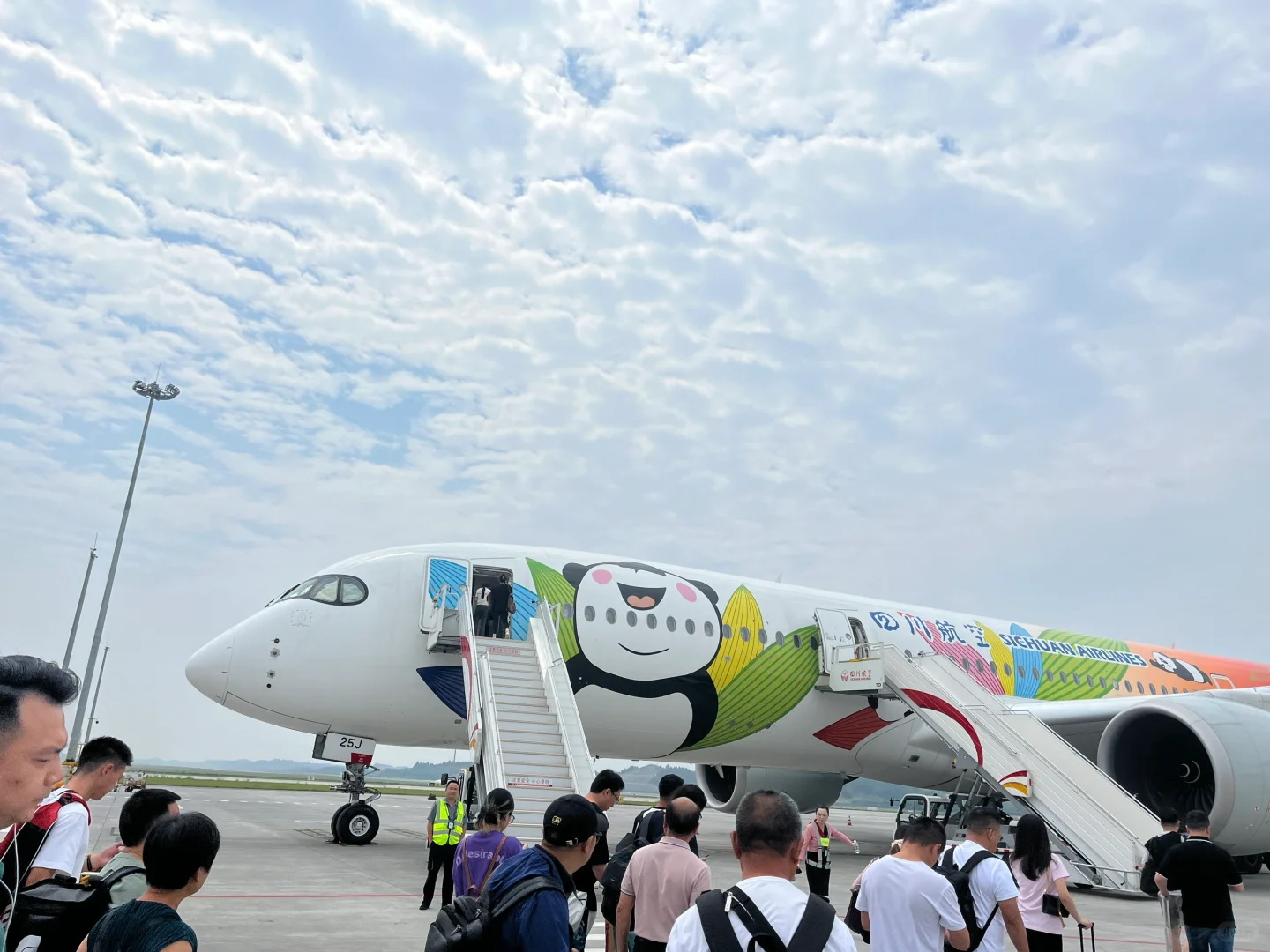 飞行日记｜又是被热情投喂的一次