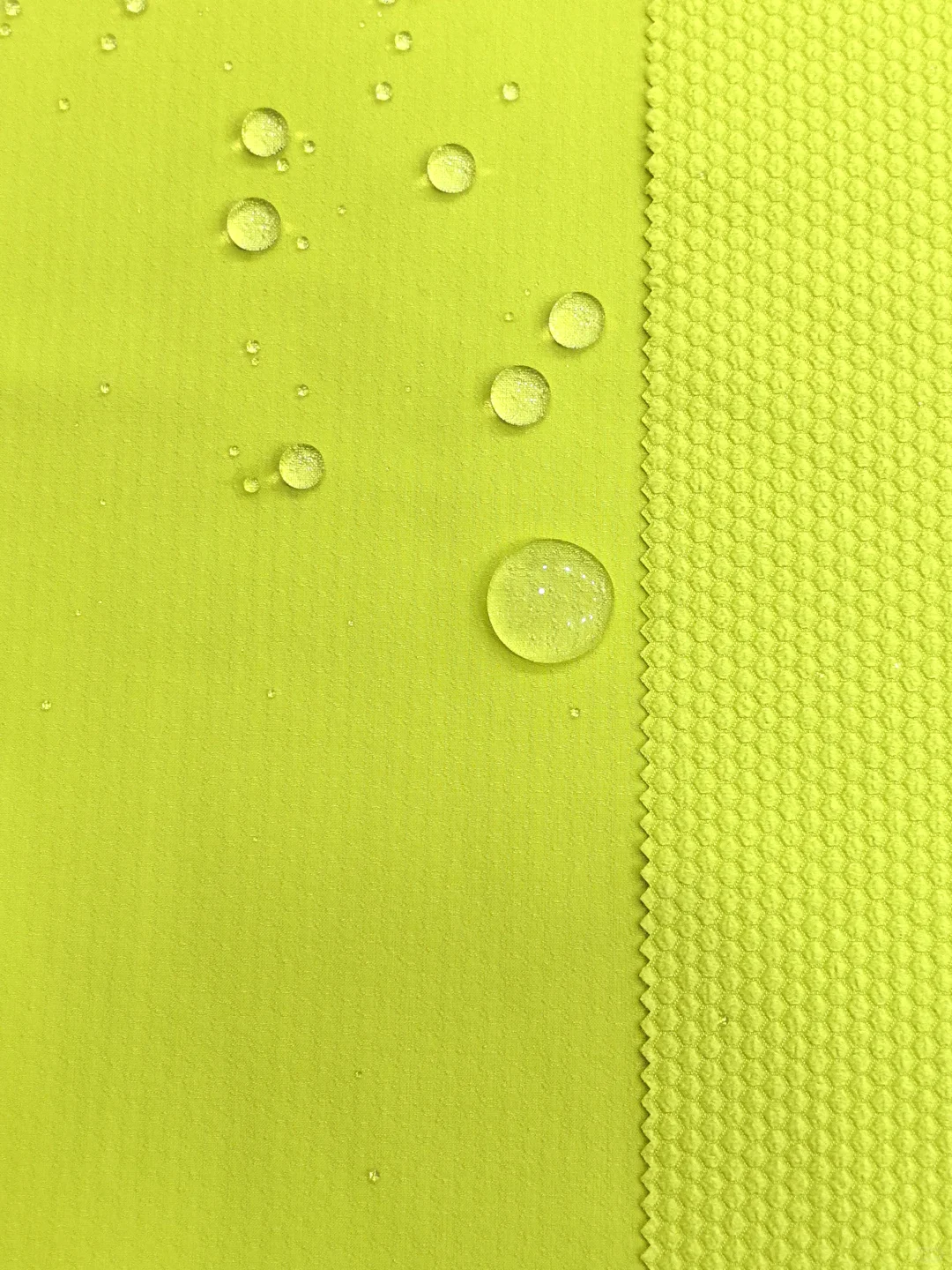 软壳户外 | 蜂窝肌理感防泼水登山服面料