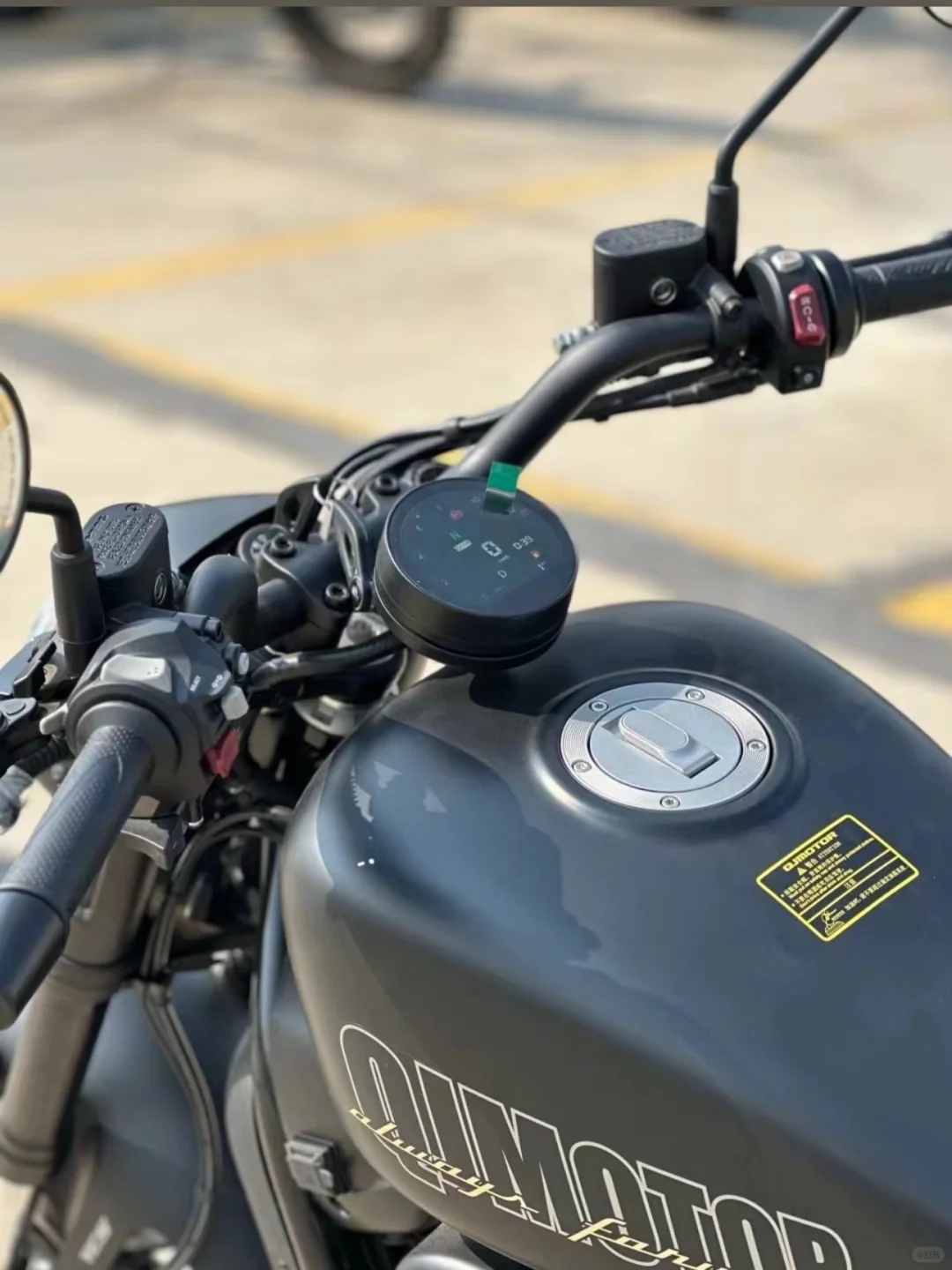 每天了解一台车:闪 300 AMT ?️