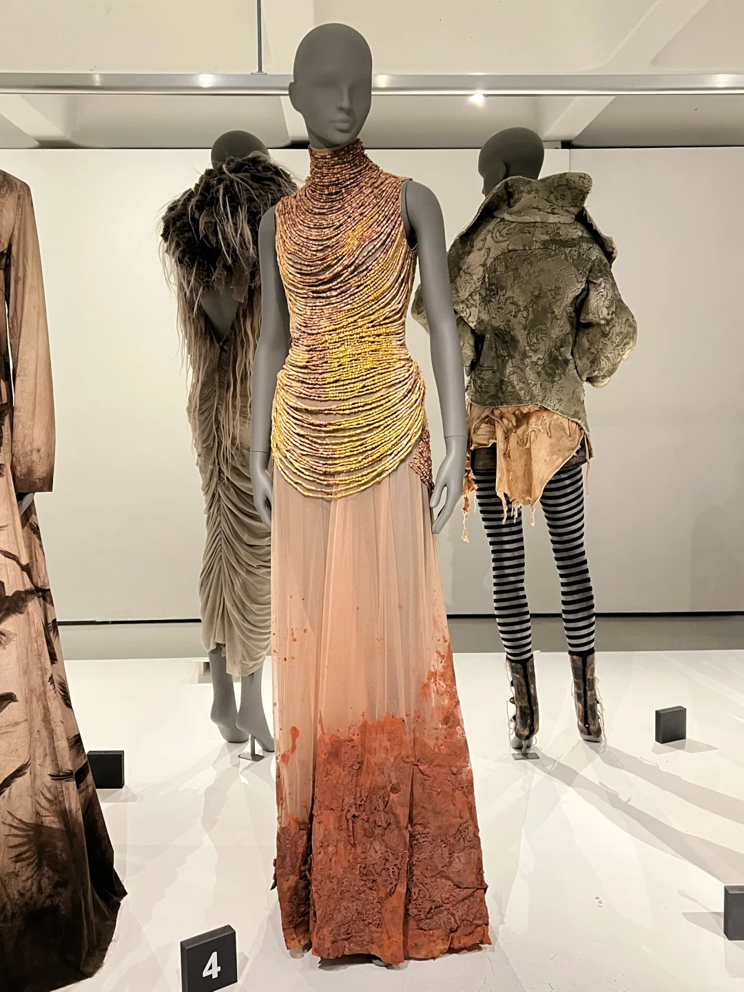 近距离看 Margiela｜Dirty Looks 展览