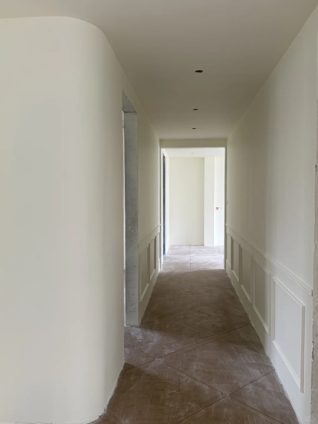 乳胶漆色号闭眼抄 刷完邻居天天来敲门！