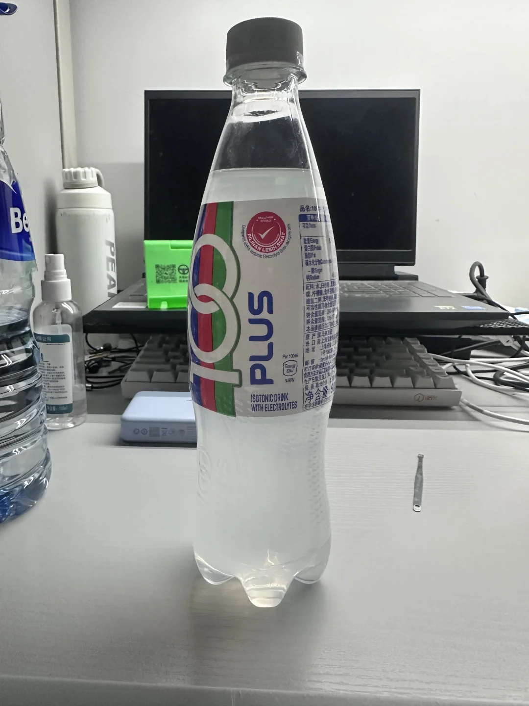 运动福音-100PLUS活力等渗运动饮料运动