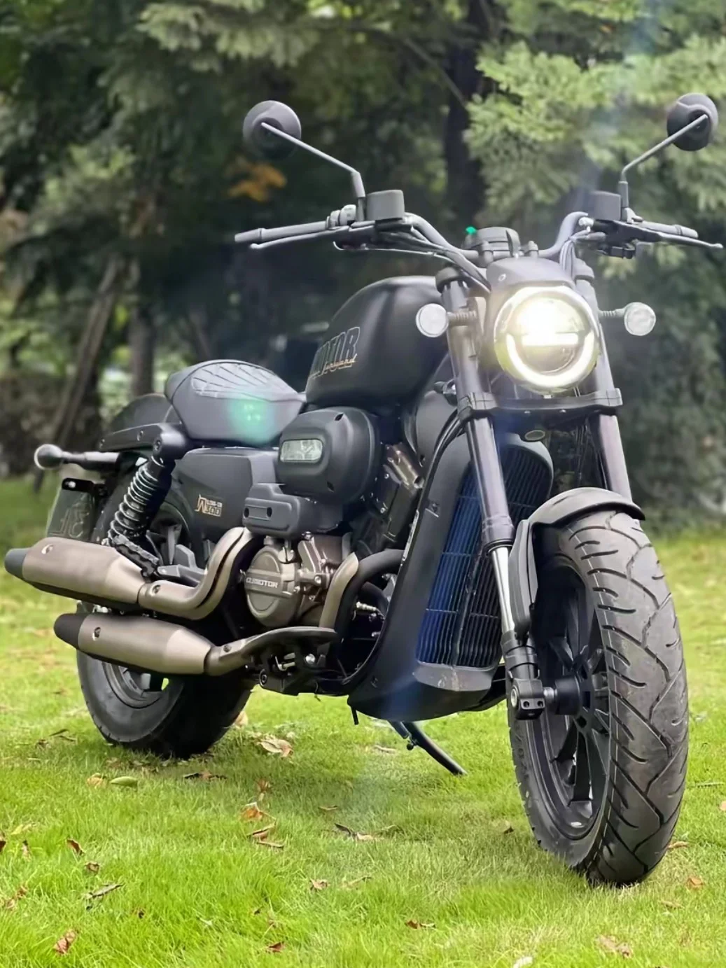 每天了解一台车:闪 300 AMT ?️