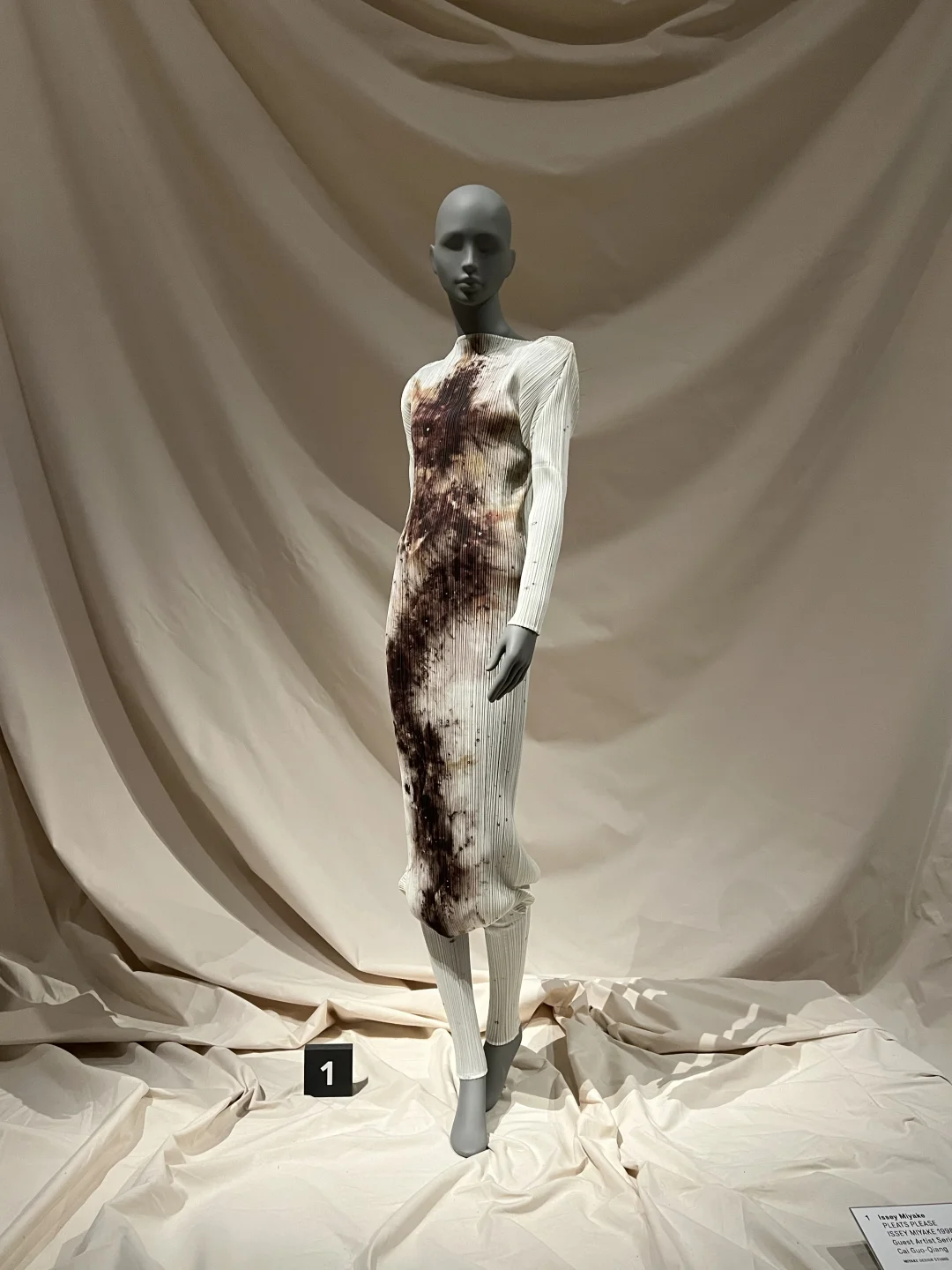 近距离看 Margiela｜Dirty Looks 展览