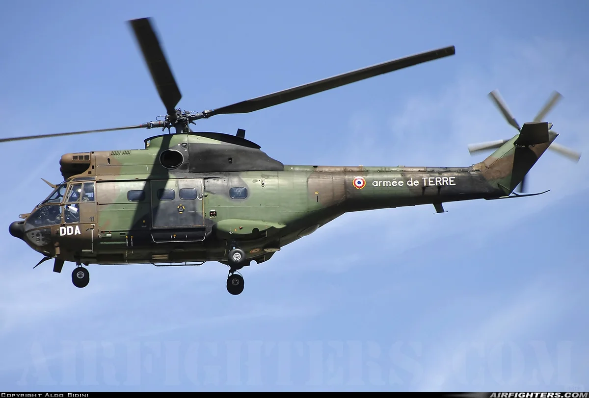 美洲豹SA-330多用途直升机