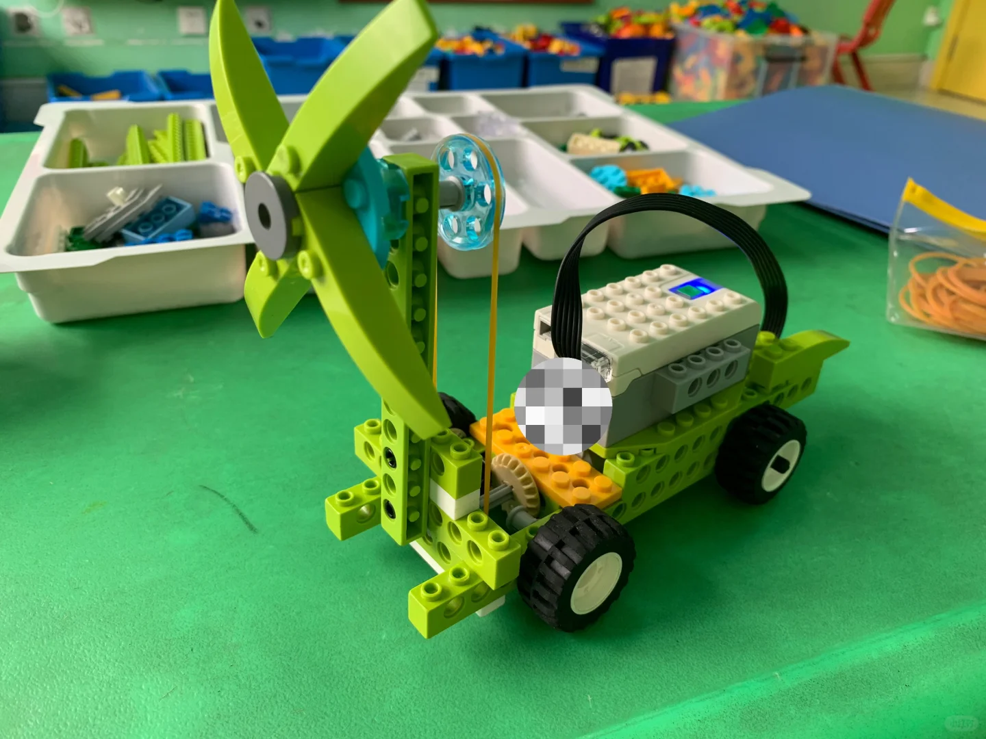 wedo编程 风力小车