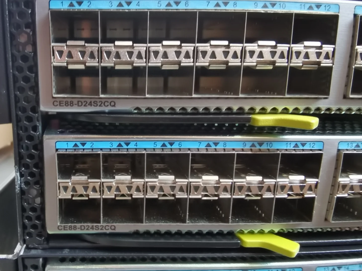 华为CE8860-4C-EI数据中心交换机