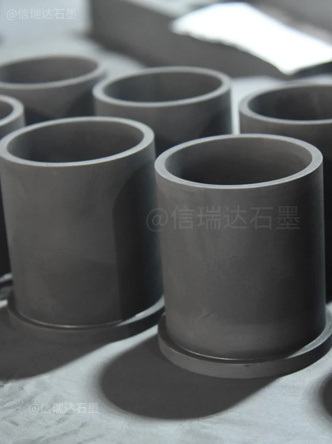 石墨厂二代PLOG | 石墨坩埚发货喽