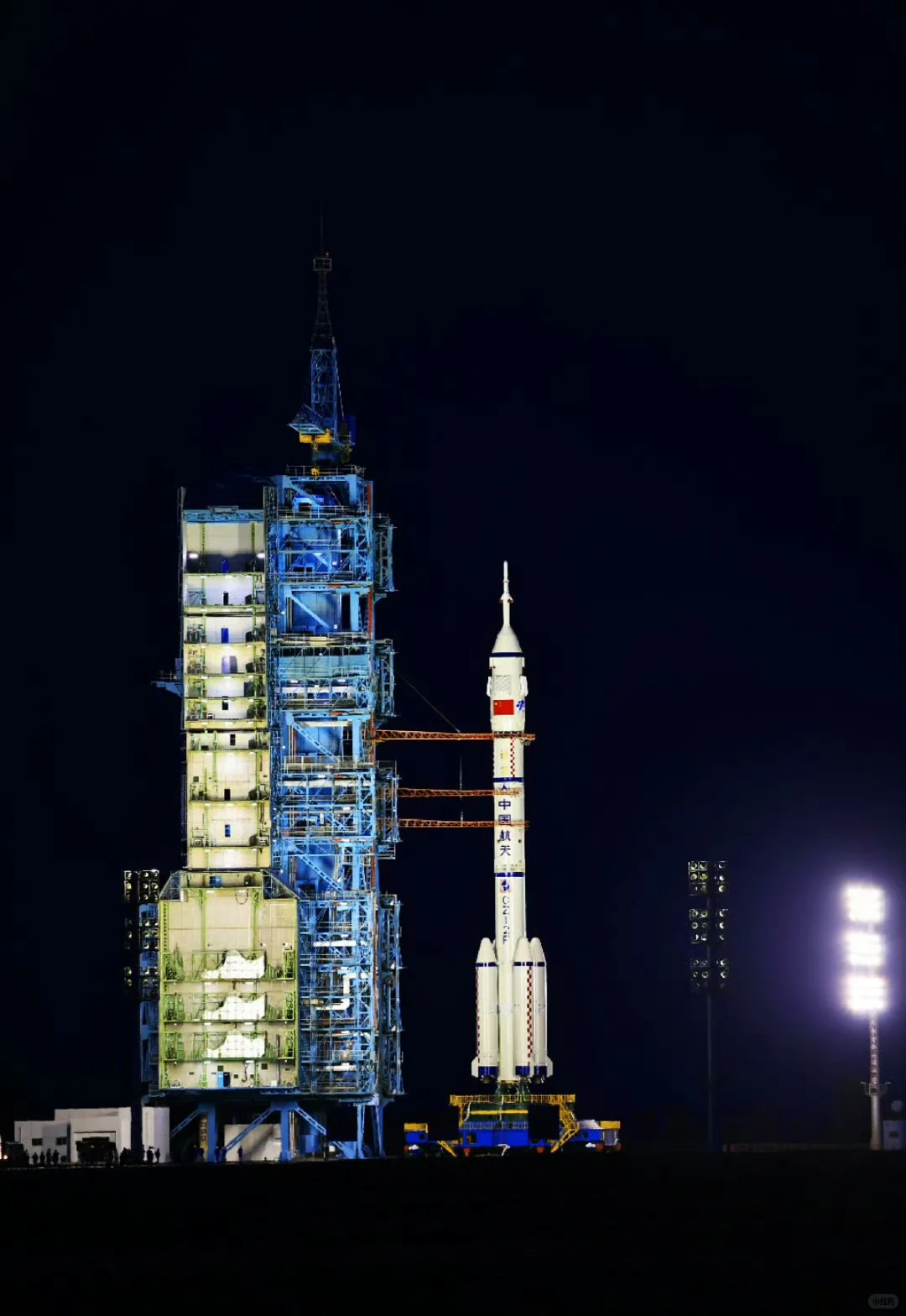 一组可以当壁纸的照片，你pick哪一张？