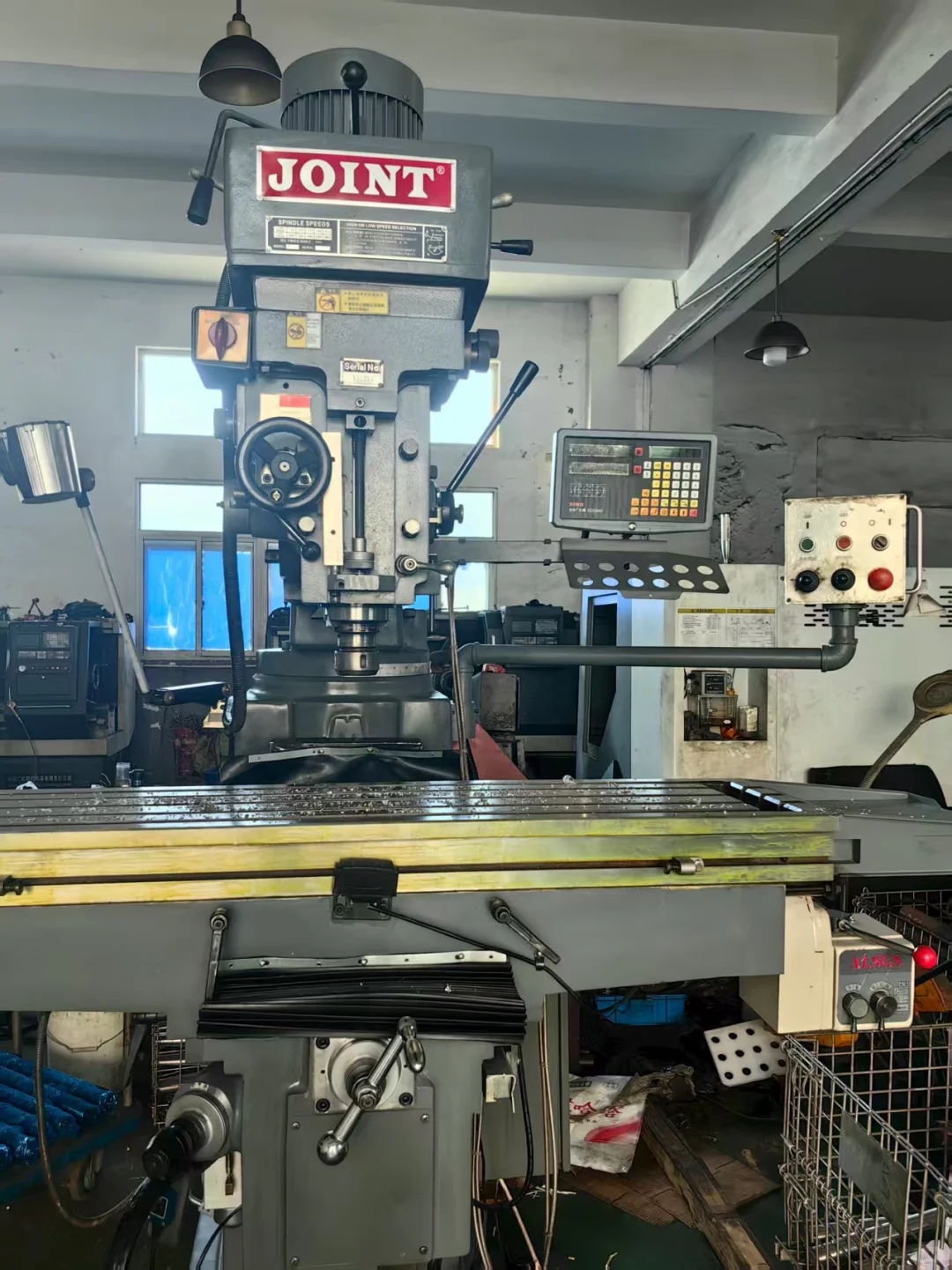 这样99新的机床到底咋出出去