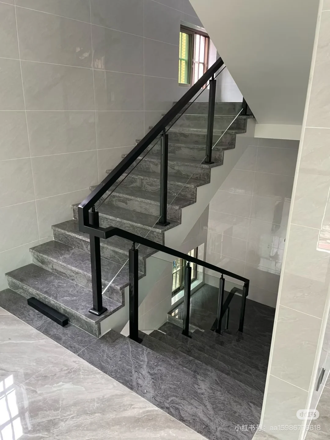 顺德大良有做这种玻璃扶手楼梯的铺吗？