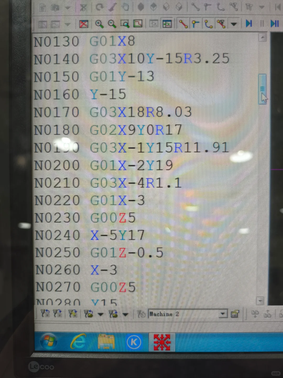 奥特曼脸呐，我的老天奶