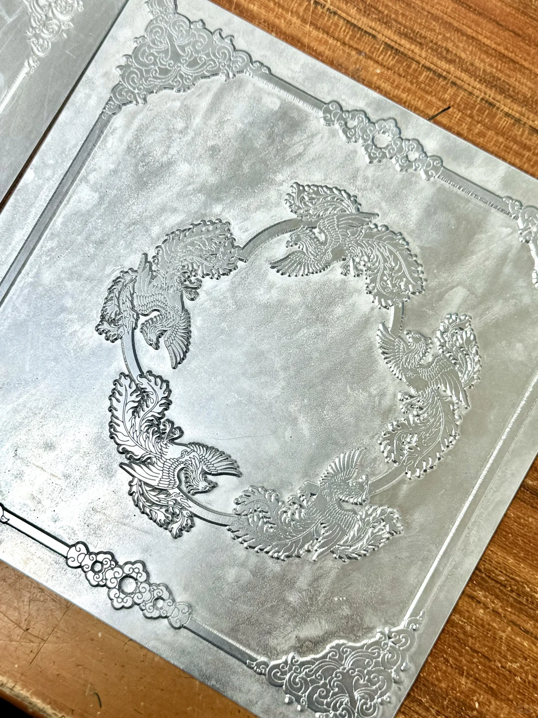 锌版击凸版～懂的来