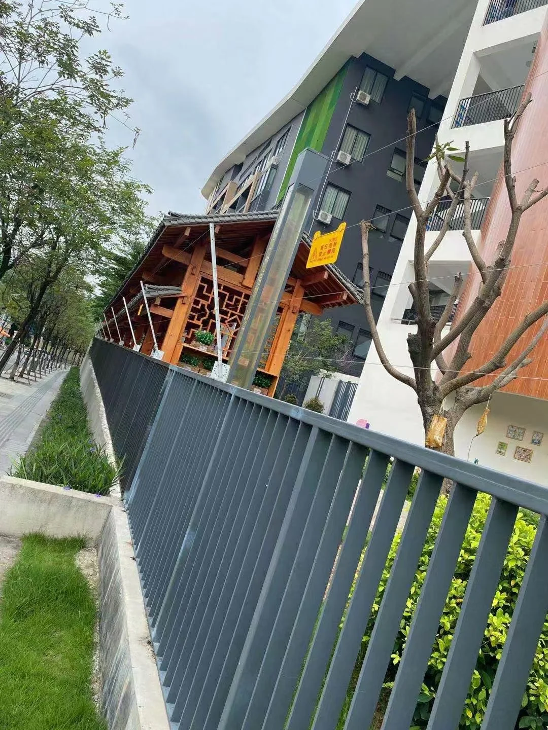 大学校园周界安装自动报警的系统解决方案