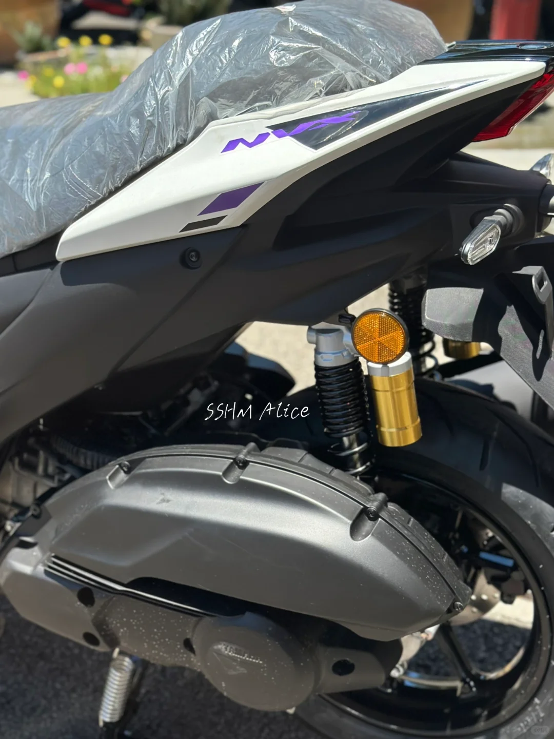 ? Yamaha NVX 155 ABS