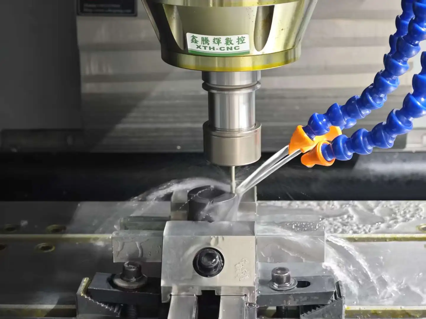 氮化硅陶瓷在半导体领域的应用有哪些