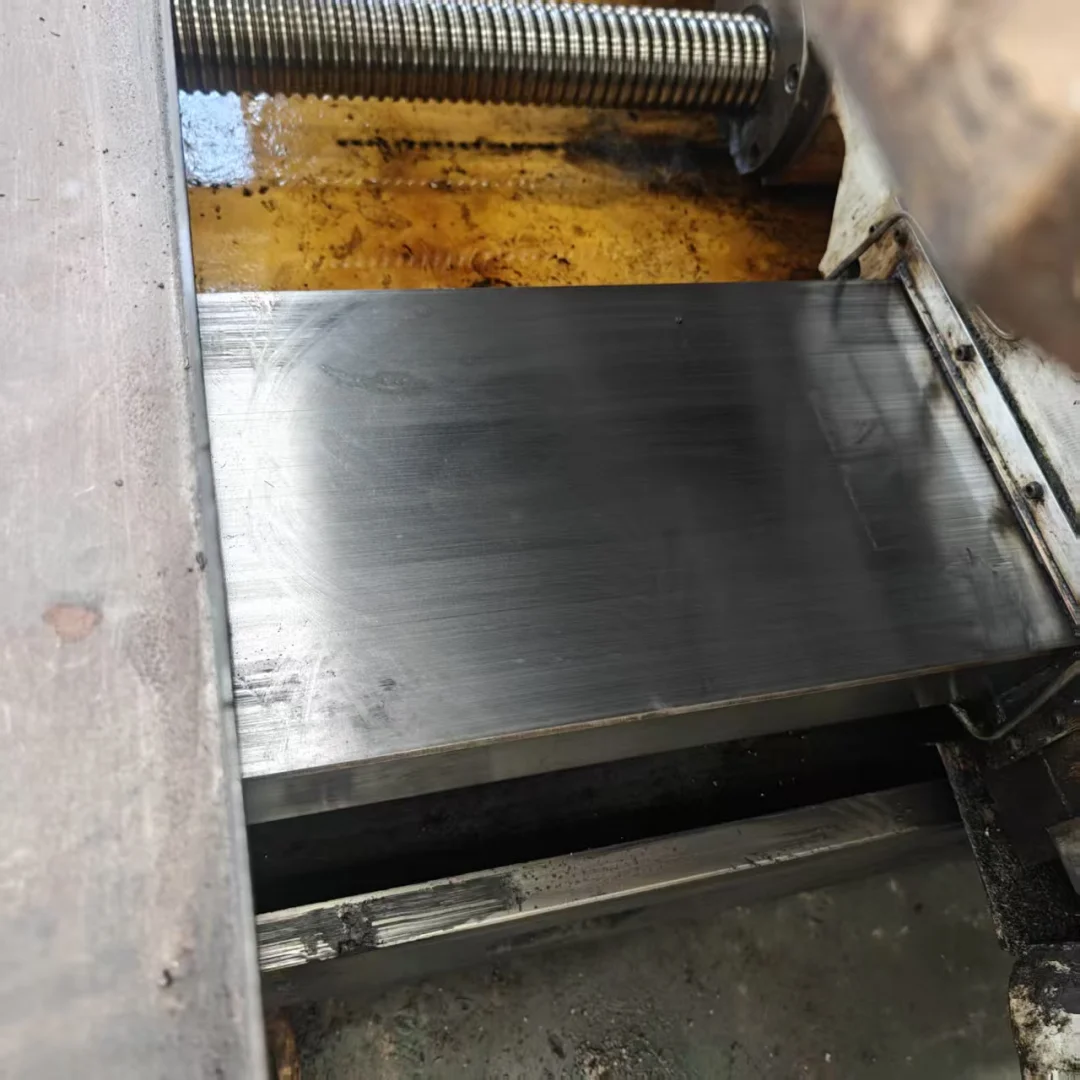 出售6513数控蹚铣床