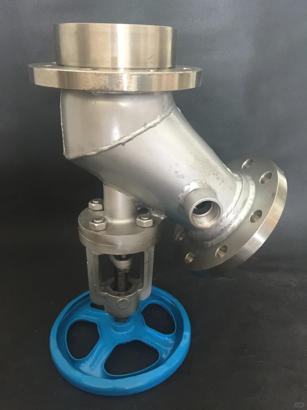 保温放料阀的基本原理与作用