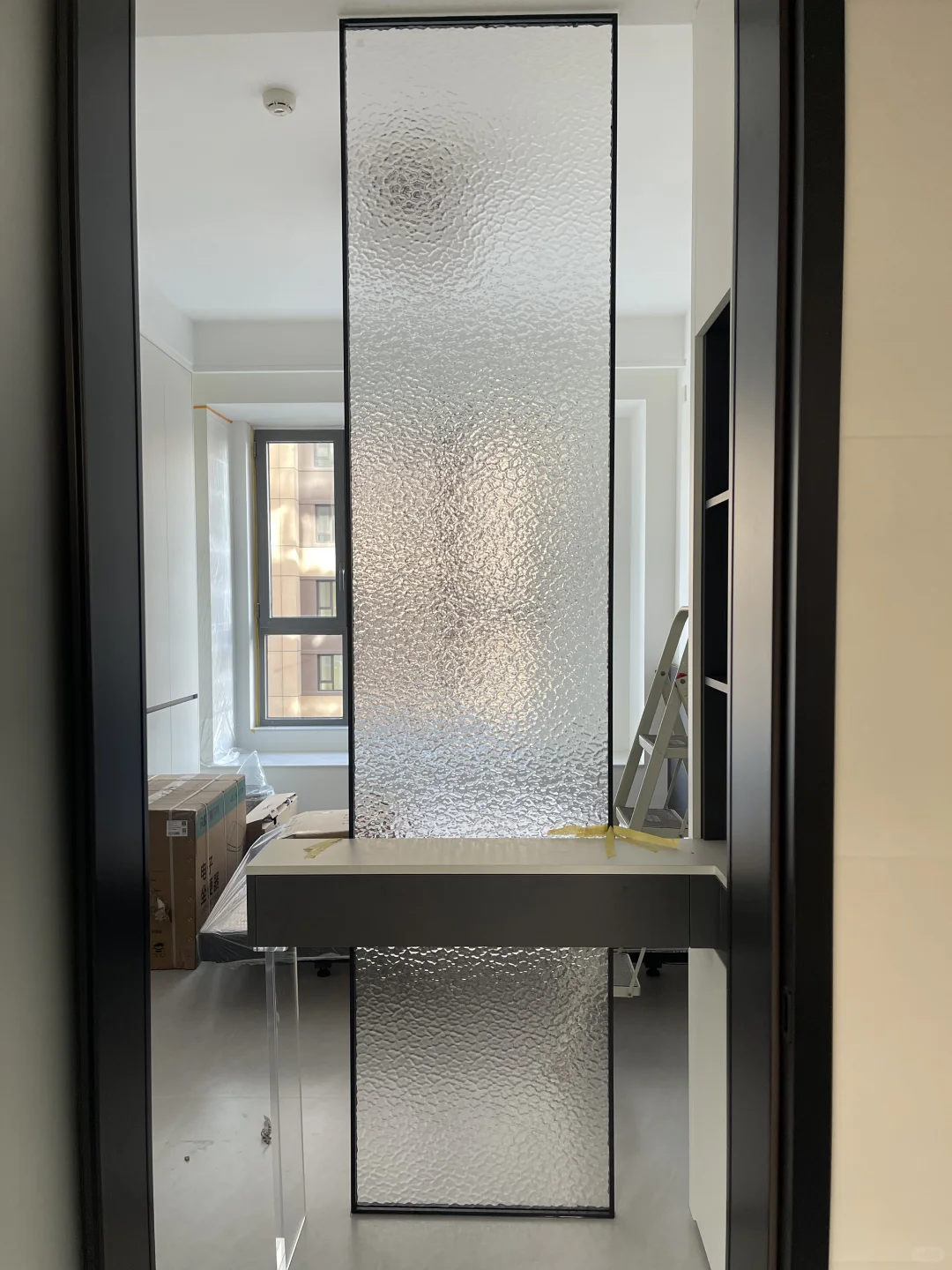 几百块的玻璃隔断，要啥自行车！