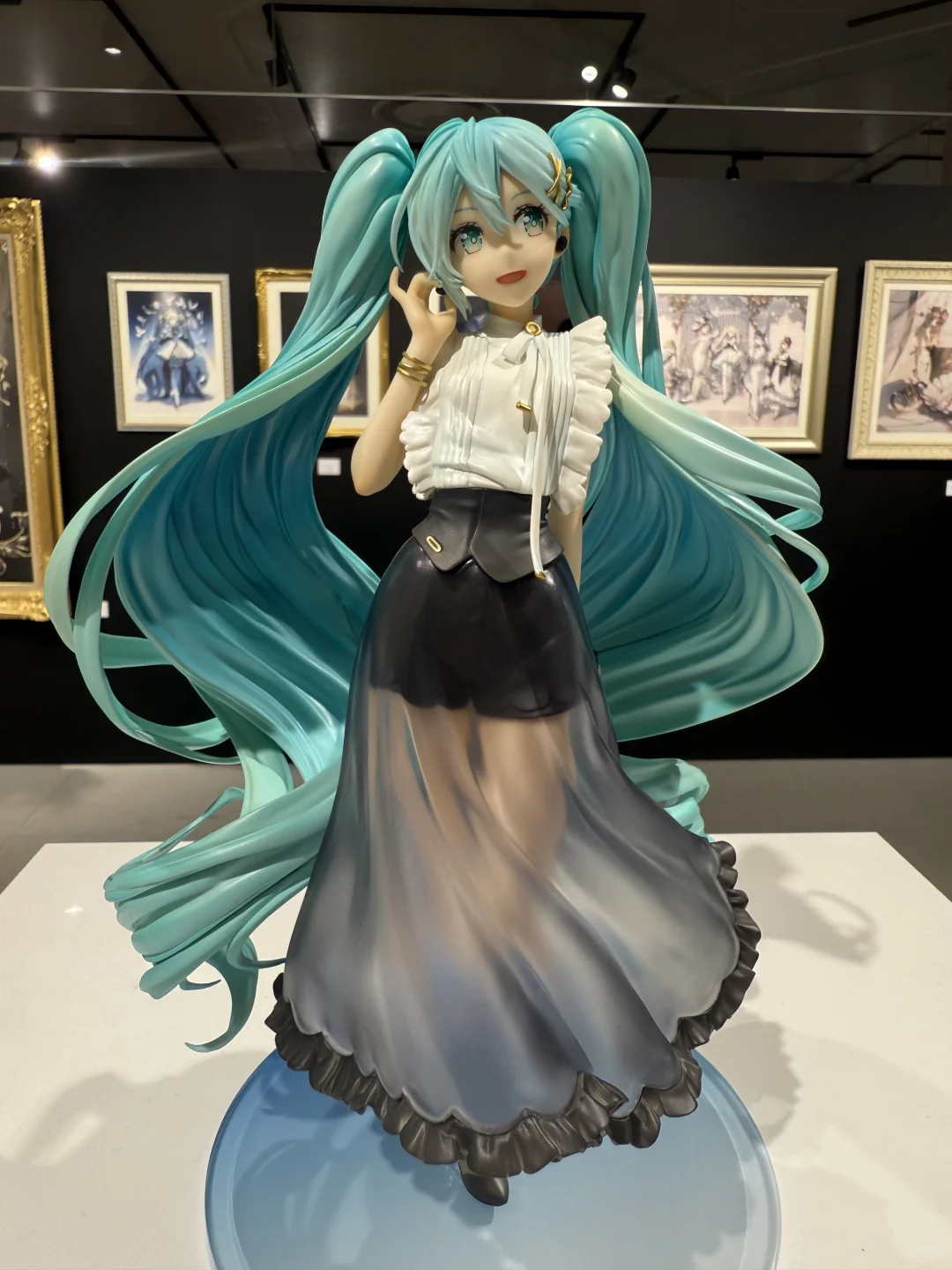 日本大阪Rella个人展 初音未来历年手办