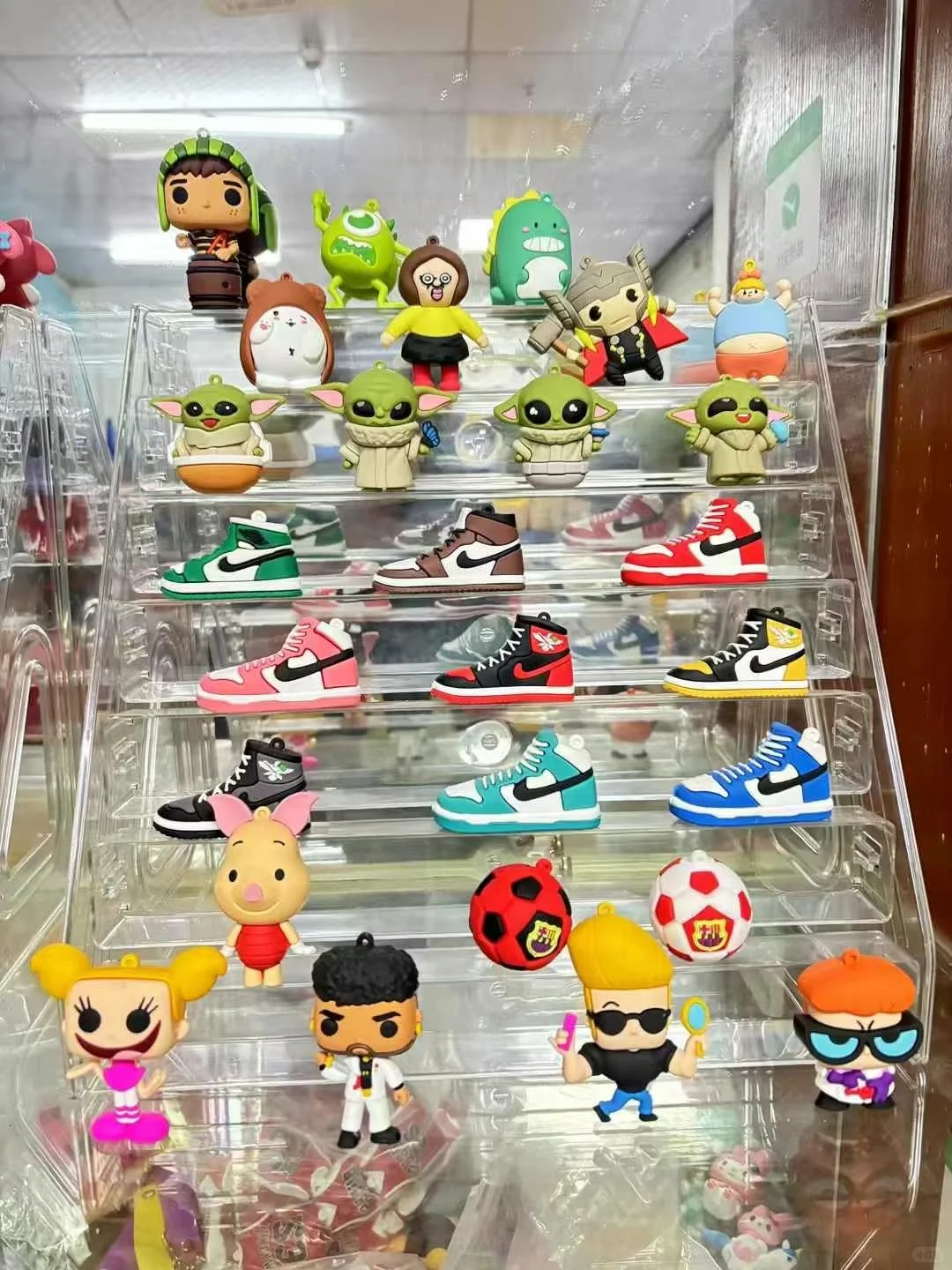 夜市爆款潮流小公仔，地摊神器！！！