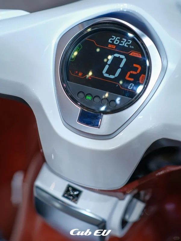 CUB EV | 提示！回头率过高容易被搭讪