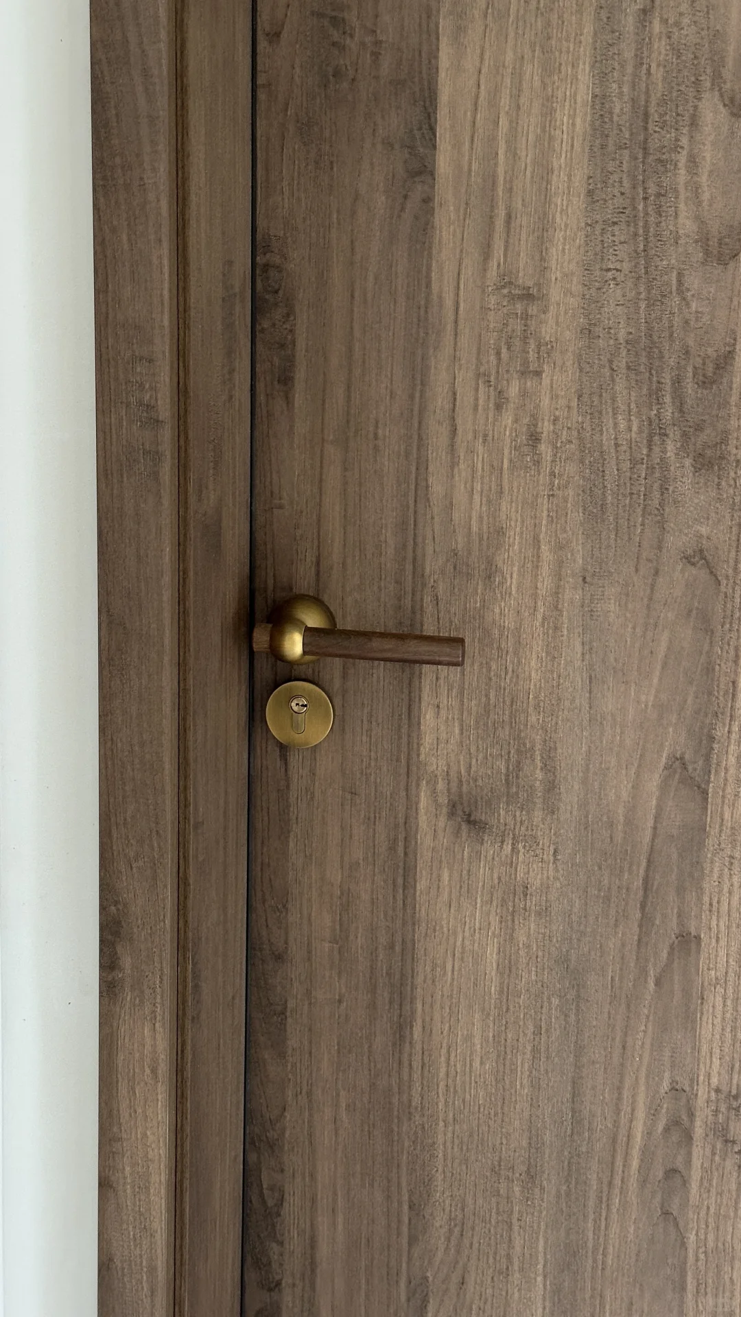 这木门的肌理质感真的yyds！