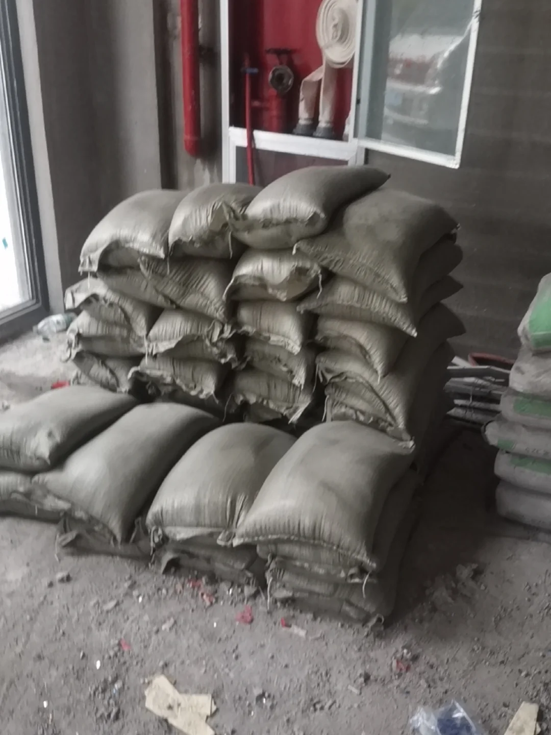 义乌黄沙水泥砖块胶泥同城配送上楼