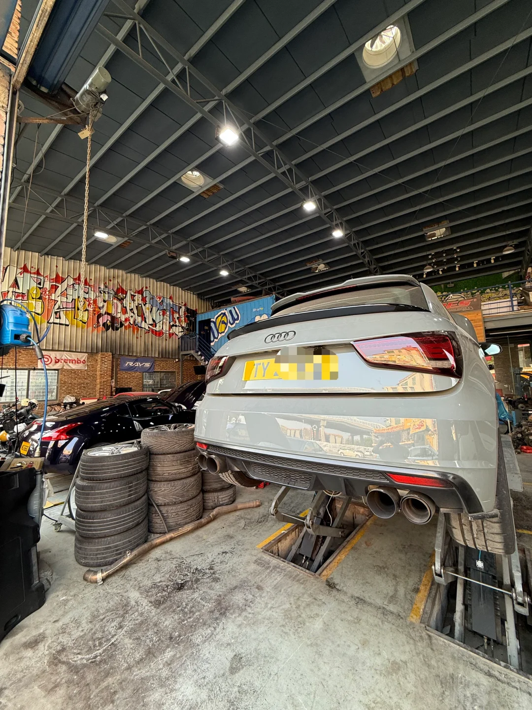 燃油车的快乐，电车永远得不到！