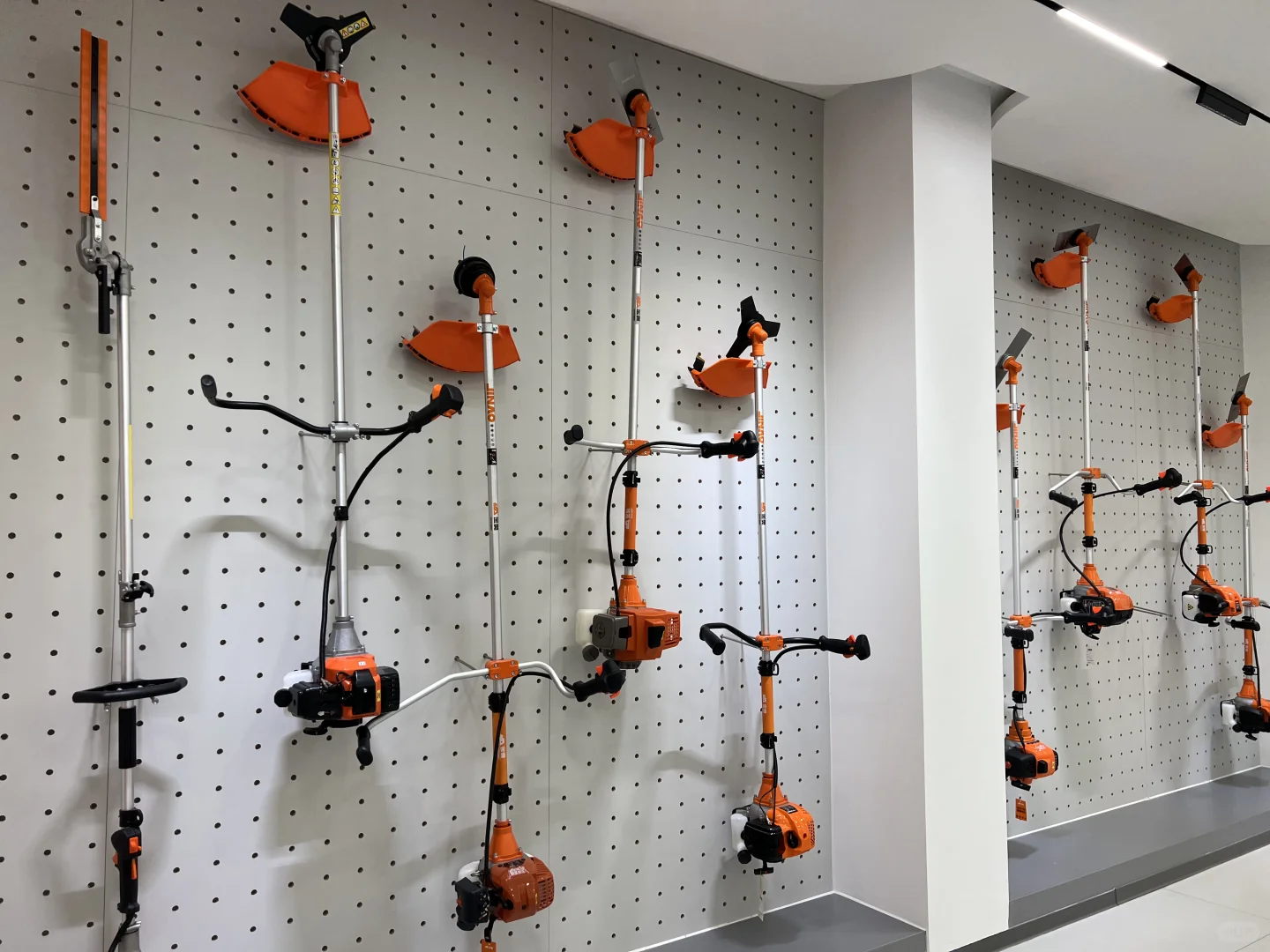 割草机～吹风机，喷雾喷粉机，来瞅瞅