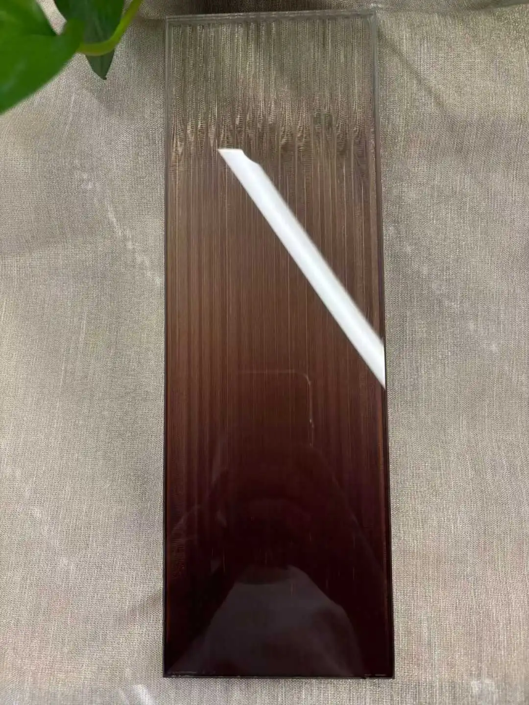 ✨渐变色玻璃:给空间加一层滤镜の美学