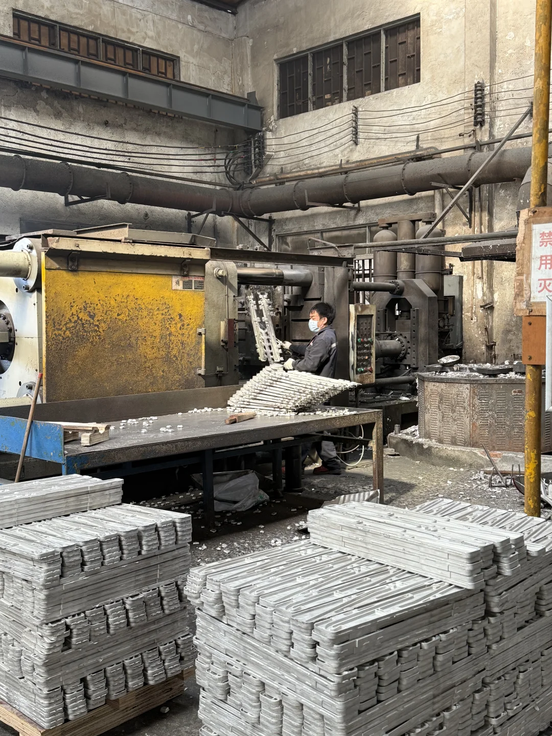 专业铝镁合金压铸