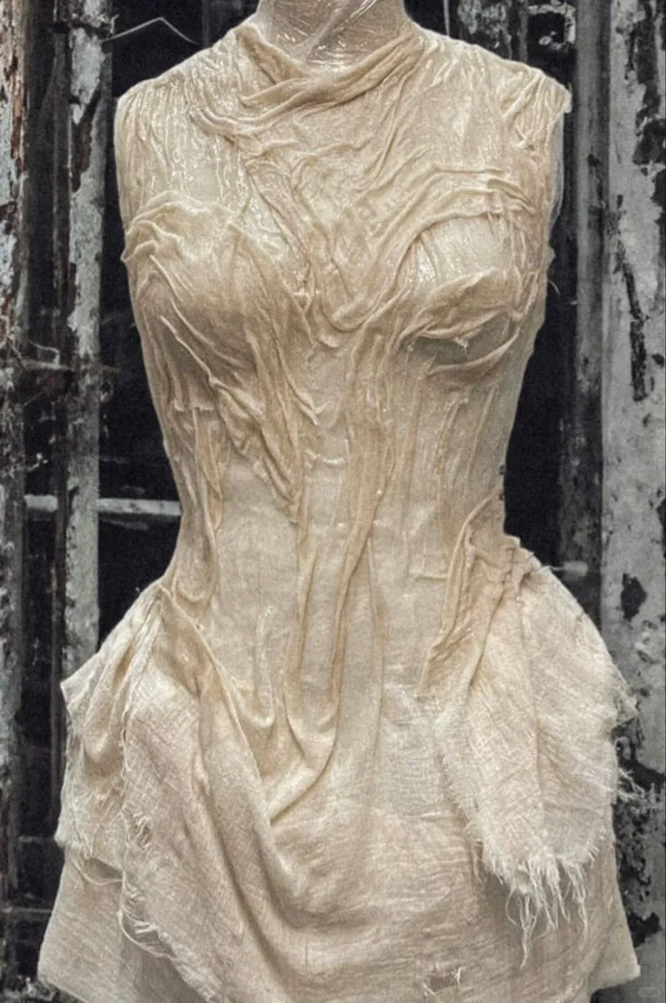 一些关于服装褶皱的想法