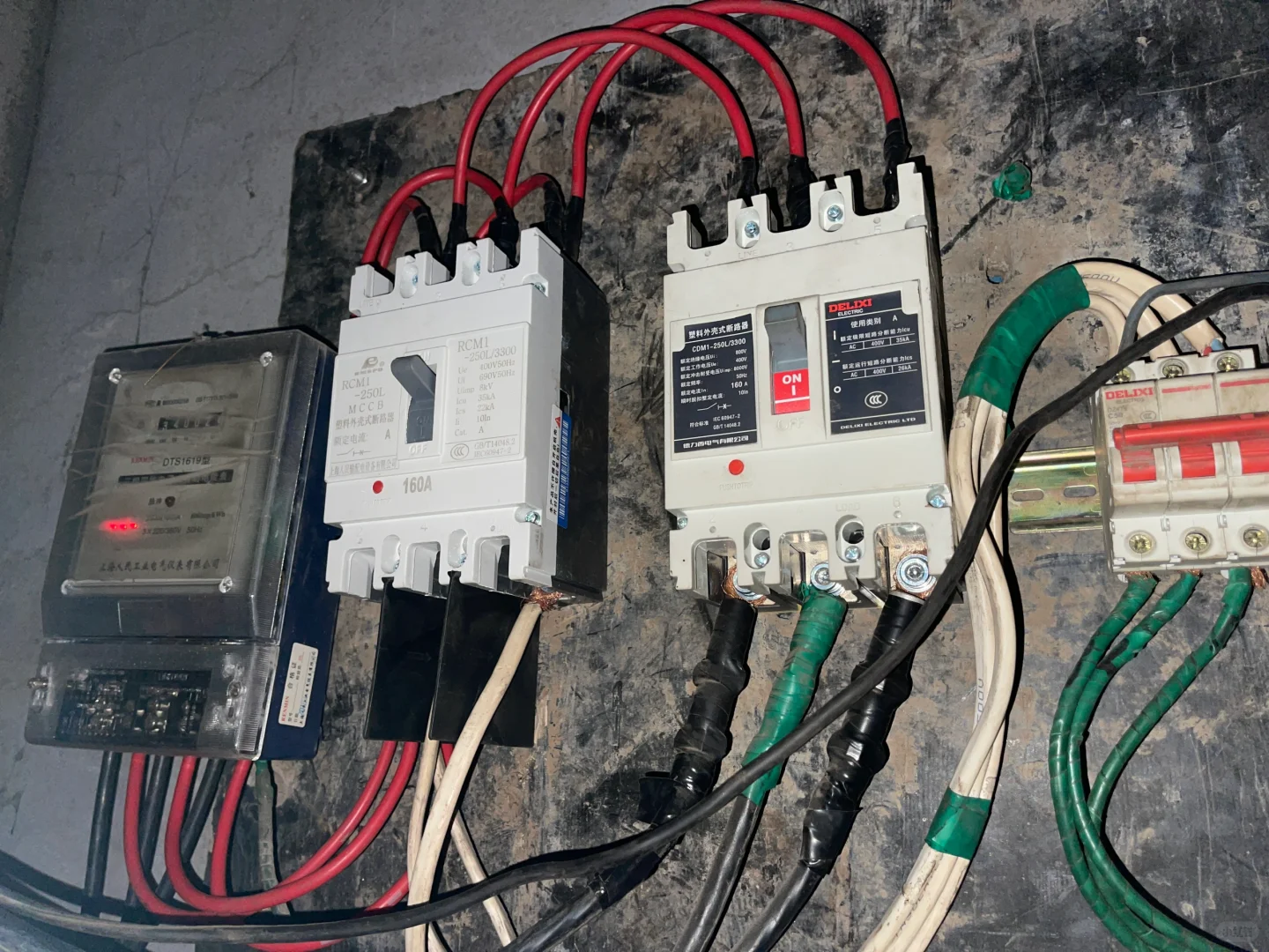 电工工时这么贵吗